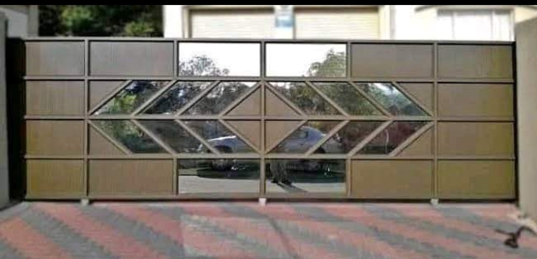 e6e29bd7-e9cd-41dc-95ad-b9374a561ba3